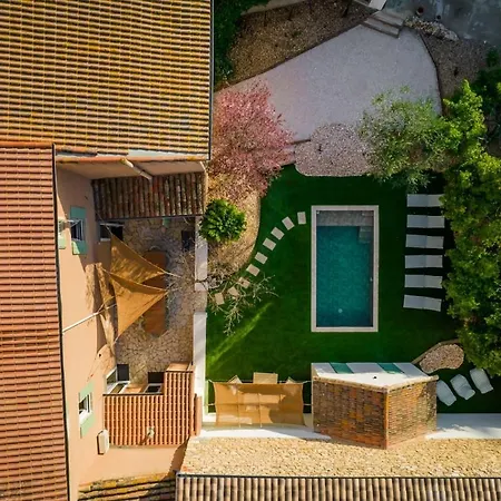 Exceptional For 14 Charm And Tranquility * Quarante
