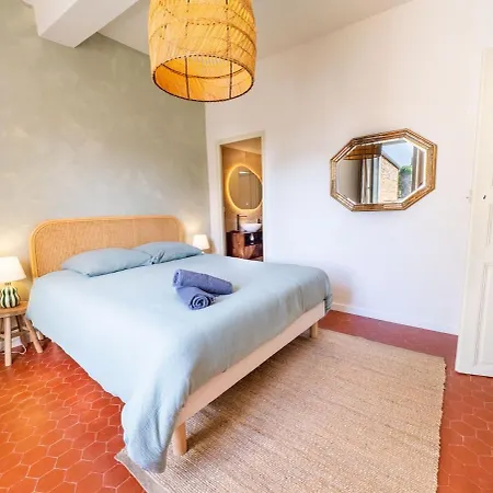 Exceptional For 14 Charm And Tranquility Quarante